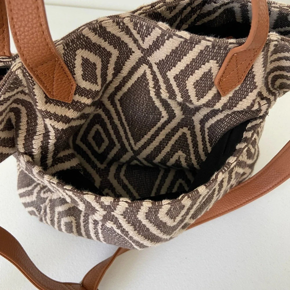 EUC | Thirty One retro hobo style cotton tapestry crossbody hand bag purse - Picture 7 of 8